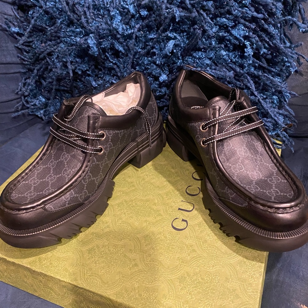 Gucci mens interlocking gg shoes